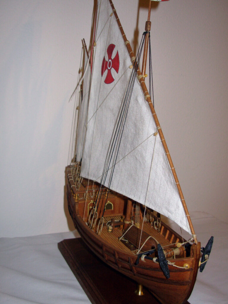 Model of Christopher Columbus' ship 'Nina' - View from starboard bow