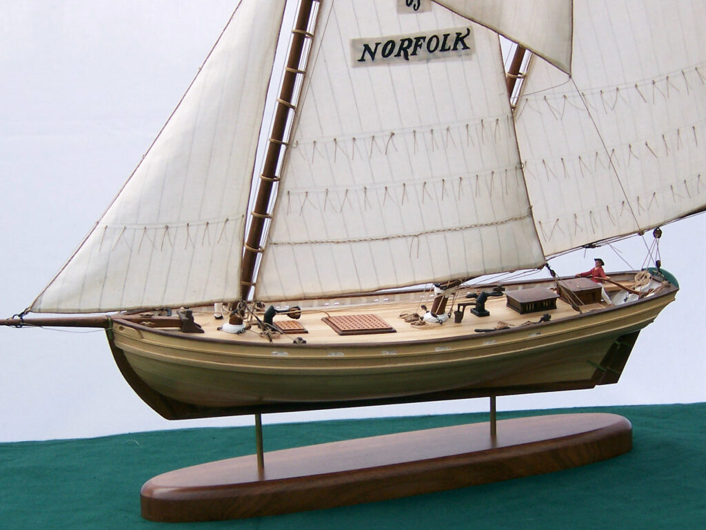 Model of pilot boat Mary K of Norfolk - Port side