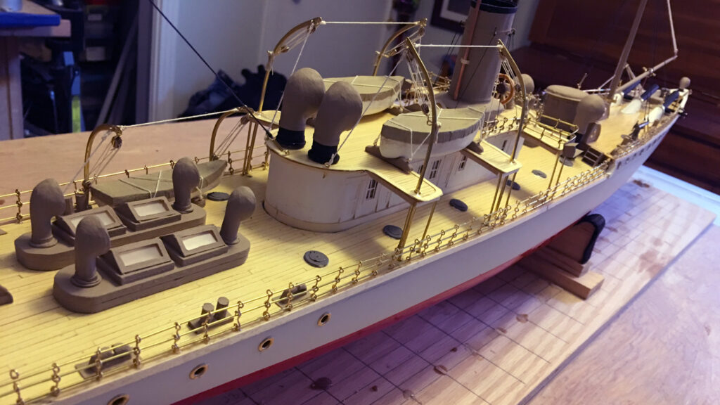 Model of Dynamite Cruiser Vesuvius of 1888 - Midship