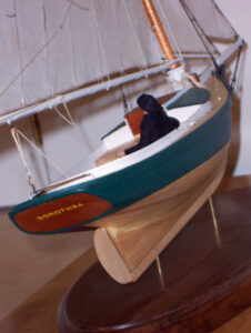 Model of a Friendship sloop - Starboard quarter