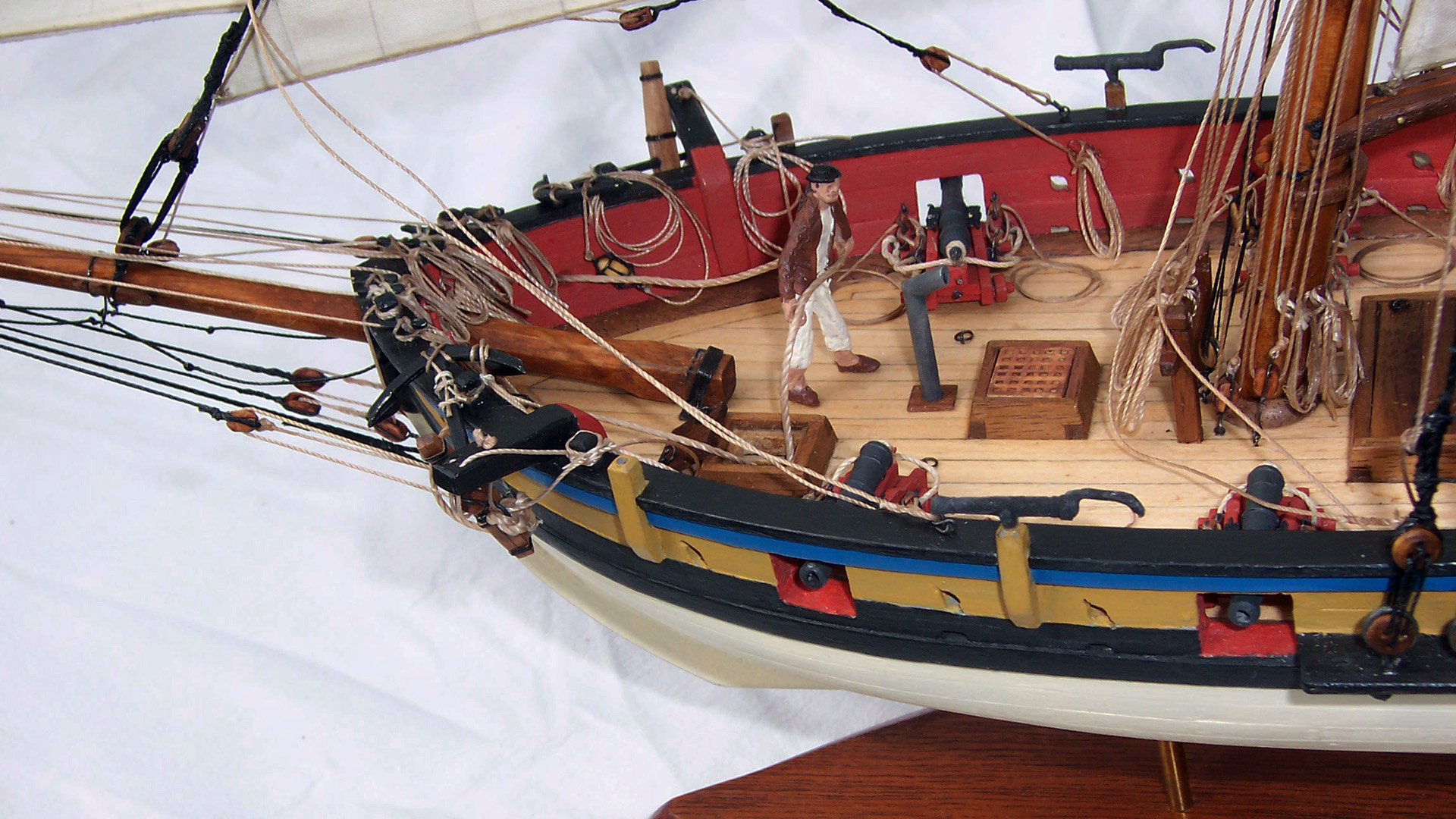 Armed Virginia Sloop – Hampton Roads Ship Model Society